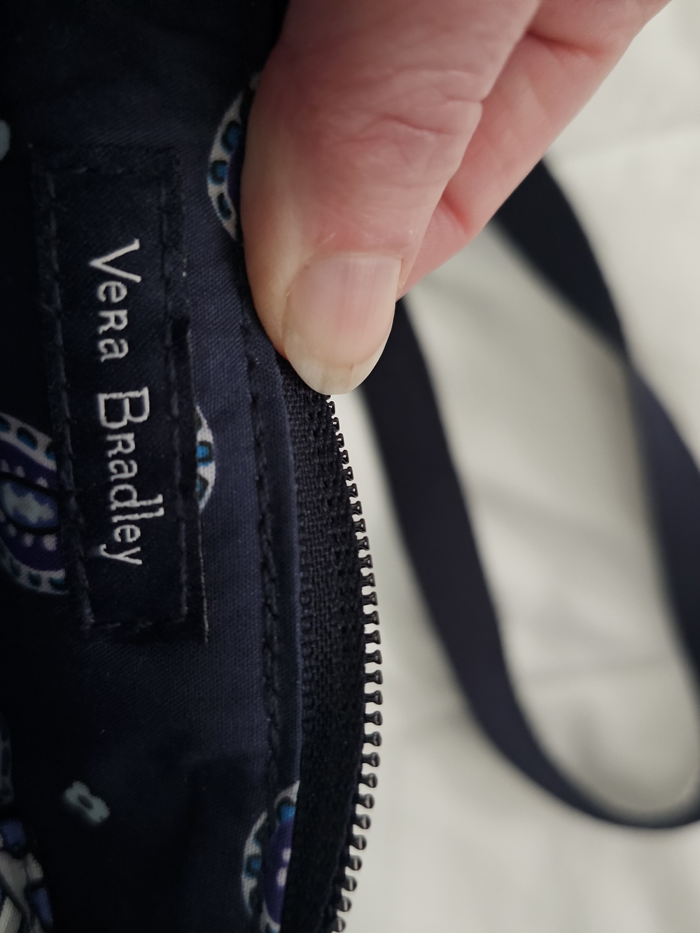 Vera Bradley Navy and Light Blue Paisley Crossbody Bag - Picture 4 of 7